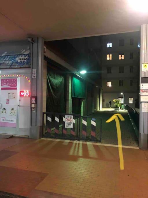 Splendido Appartamento In Zona Fiera A ボローニャ エクステリア 写真