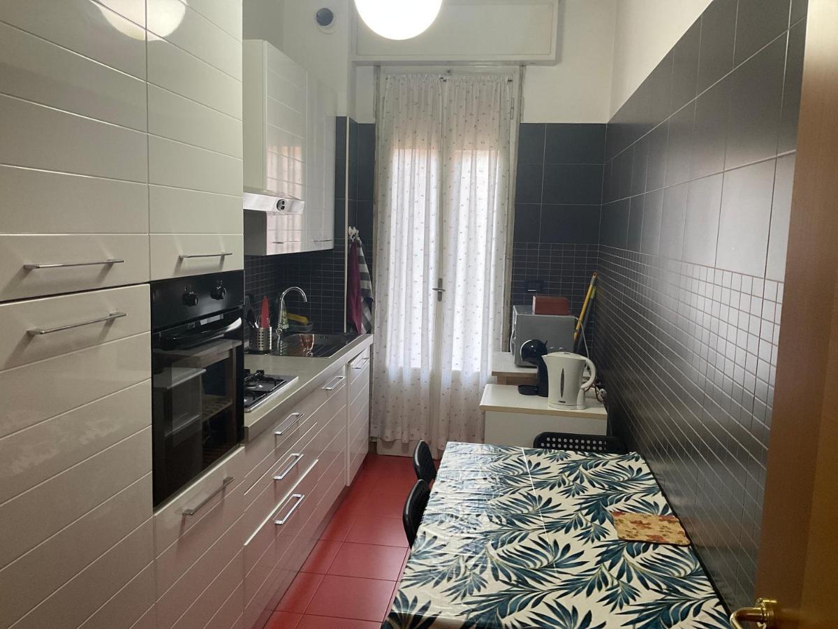 Splendido Appartamento In Zona Fiera A ボローニャ エクステリア 写真